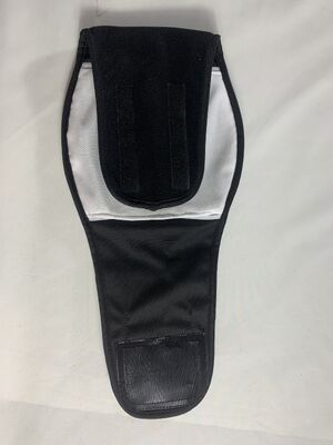 สายรัดเอวอุ่นสำหรับสัตว์เลี้ยง Warm Palace Belt ออกแบบมาสำหรับการใช้งานประจำวัน ด้วยเนื้อผ้าที่ยืดหยุ่นและการชาร์จ USB เพื่อรองรับและให้ความอบอุ่นแก่เอวของสัตว์เลี้ยง